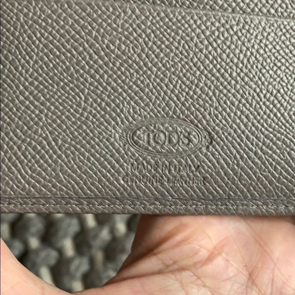 NWT Authentic Tod’s Leather Men's Bifold Wallet - Picture 5 of 7